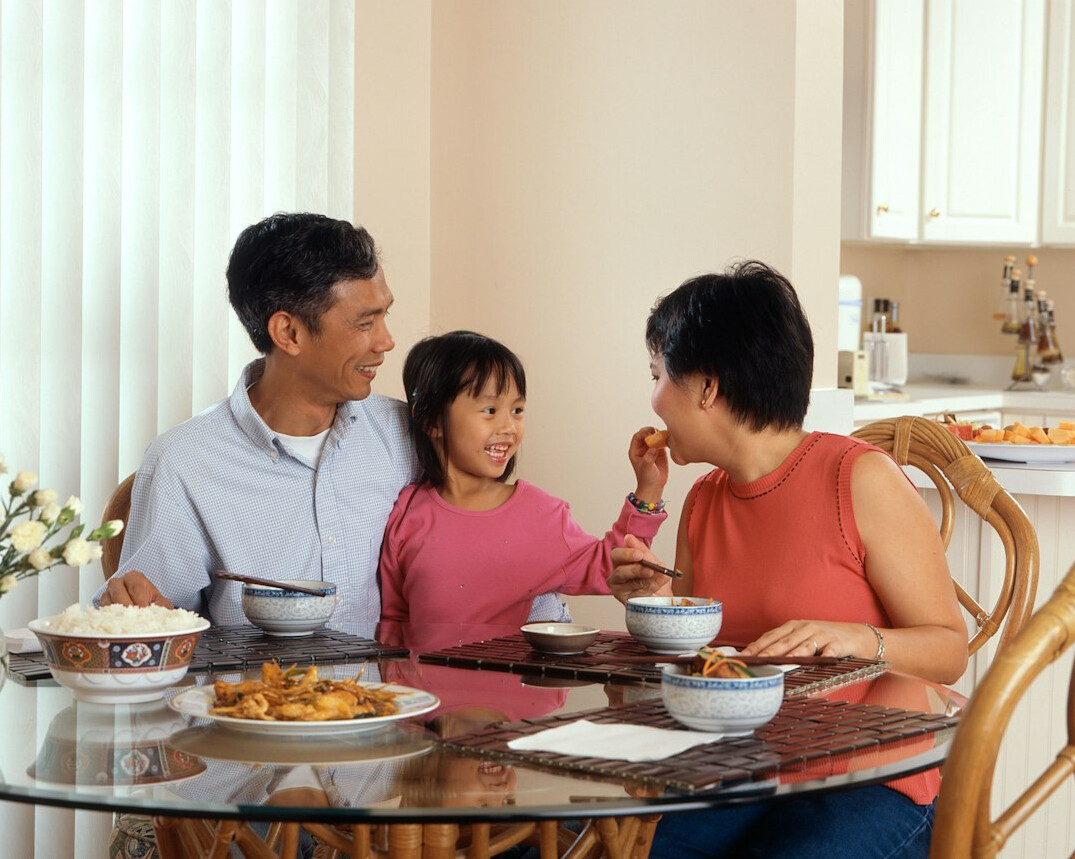family reviewing expenses